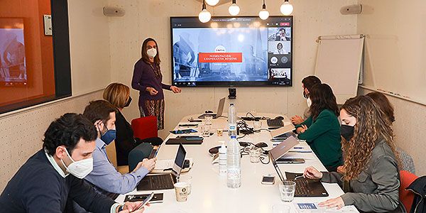 Rueda de prensa de presentación de Biegene en España.