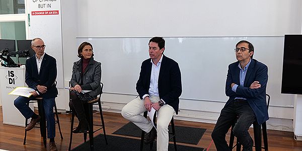 Óscar López, Marta de Zarandieta, Manuel Martínez del Peral y Luis Panadero durante la presentación de la candidatura 'Por nuestra profesión'.