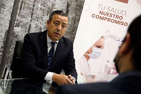 Óscar Castro, durante su entrevista con Redacción Médica.