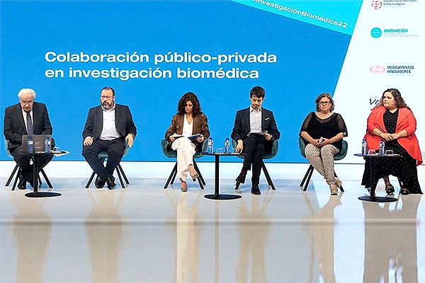 Emili Esteve, César Hernández, Reyes Boceta, Ion Arocena, Anabel Sanz y Marta Gómez Quintanilla.