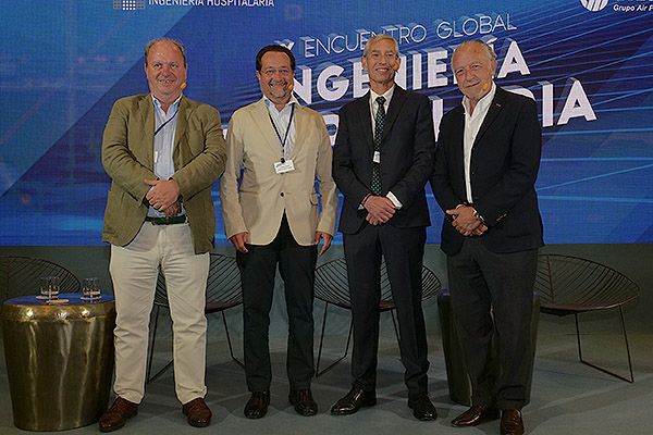Javier Godoy, Fernando Prados, Pedro Manuel López y José María Pino.