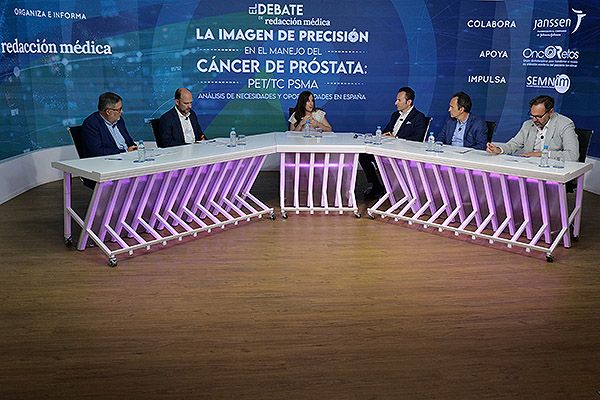 Joan Castell, Adolfo Gómez, Isabel Martín, Antonio José Conde, José Rubio y Antonio Franco.