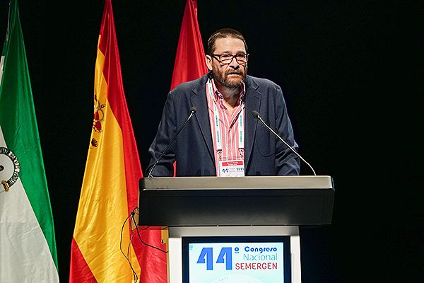  José Gamero de Luna, coordinador del Grupo de Trabajo de Medicina Genómica Personalizada y Enfermedades Raras de Semergen.