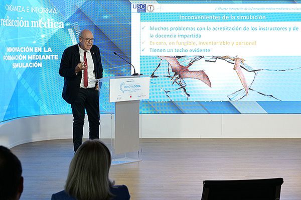 Álvarez ha anunciado la creación del Centro Internacional de Simulación Médica Avanzada (Cisma).