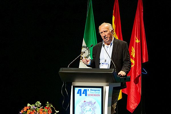 Antonio Gómez, miembro del Grupo de Trabajo de Infecciosas, Migrante, Vacunas y Actividades Preventivas (IMVAP) de Semergen.
