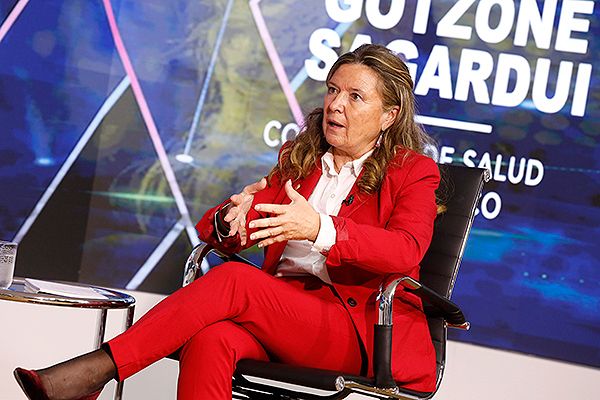Sagardui: Hay que revisar la Ley General de Sanidad, porque es la que está provocando la situación actual de déficit de profesionales.