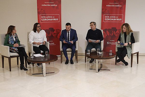 Un instante del debate 'Dos años de coronavirus', celebrado en Granada.