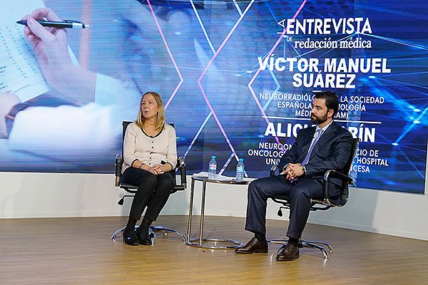 Alicia Marín y Víctor Manuel Suárez destacan las terapias avanzadas frente a los tumores cerebrales.