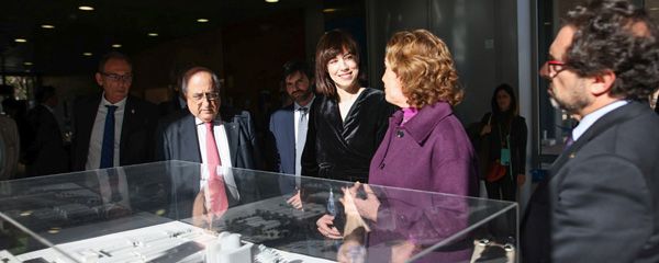 El conseller Nadal, Juan Fran Sangüesa, la ministra Morant, la directora del PCB, Maria Terrades, i Joan Guàrdia.