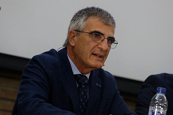Salvador Díaz, coordinador del Comité Científico de la Federación Española de Empresas de Tecnología Sanitaria (Fenin).