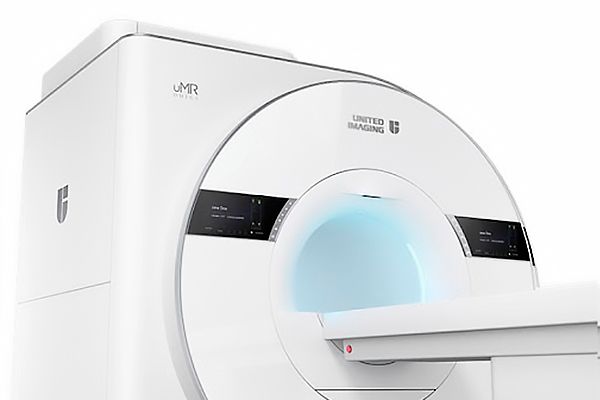 uMR Omega 3 Teslas, equipo de resonancia magnética del fabricante United Imaging Healthcare.