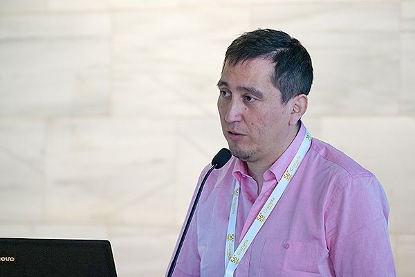 Rodrigo Torres, fisioterapeuta del Servicio de Neumología del Hospital Clínic de Barcelona.