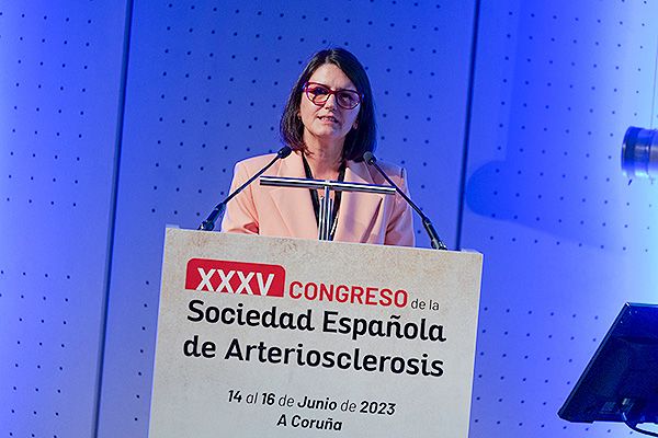Marta Casañas, servicio de Medicina Interna en la Unidad de Lípidos y Riesgo Vascular del Hospital San Pedro en Logroño.