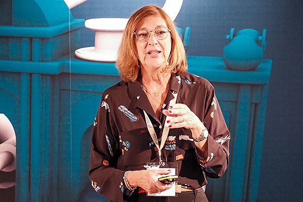 Isabel Jimeno, médica de Familia en el centro de salud de Isla de Oza (Madrid) y responsable de vacunación de SEMG.