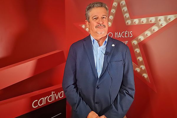 Armando Pérez de Prado, jefe de la Unidad de Hemodinámica y Cardiología Intervencionista del Complejo Asistencial Universitario de León.