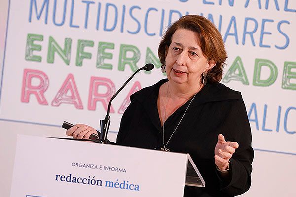 Ana Echarri Piúdo, especialista en la Unidad de Enfermedad Inflamatoria Intestinal del Complejo Hospitalario Universitario de Ferrol. 