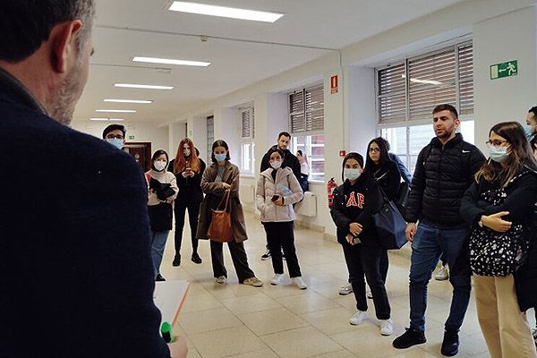 Estudiantes de CTO se preparan para ser llamados a la prueba del simulacro MIR.