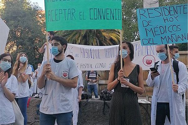 Diego Boianelli encabeza una de las protestas MIR en 2020.