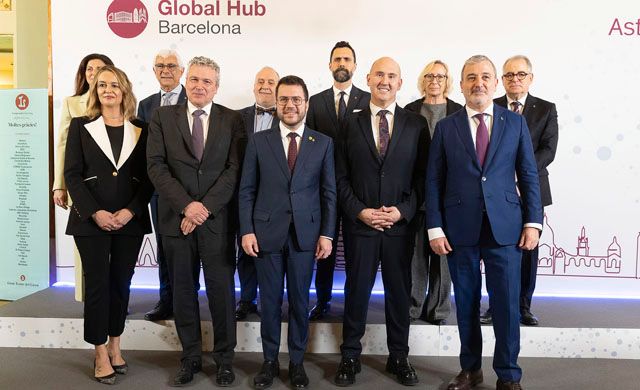 Asistentes al acto del Aniversario de AstraZeneca Global Hub de Barcelona. 