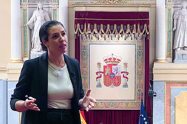 Rocío de Meer: Vamos a apoyar todas las proposiciones de Ley ELA, no es una cuestión de partidos.