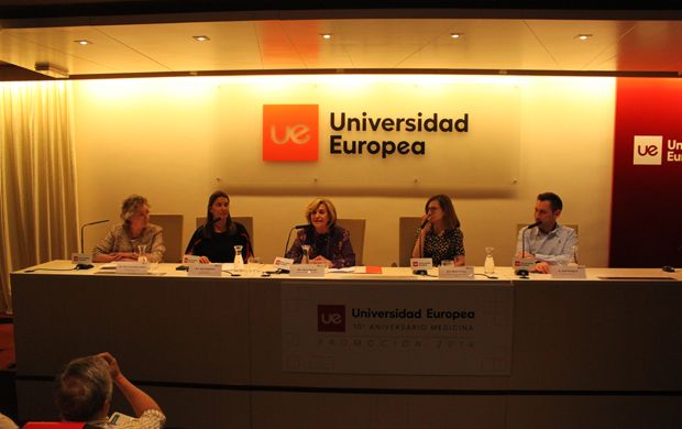 Celebración del X aniversario de la primera edición de Medicina en la Universidad Europea.