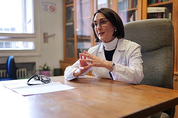 Arantza Álvarez de Arcaya habla del avance de la Medicina Hospitalista en Europa y EEUU