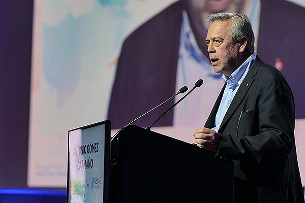El conselleiro de Sanidad de la Xunta, Antonio Gómez Caamaño.