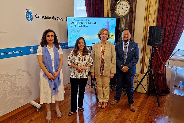 Sara Quintanilla, Inés Rey, Pilar Rodríguez Ledo y Keith Albert Foo.