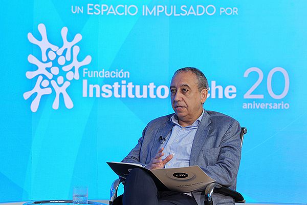 Dr. Ignacio Dávila, jefe de Servicio de Alergología del Hospital Universitario de Salamanca, catedrático de la Facultad de Medicina de Salamanca y presidente de la Sociedad Española de Alergología e Inmunología Clínica (SEAIC).