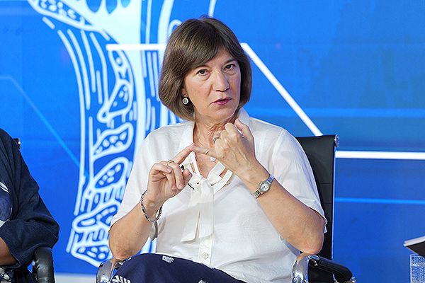 Ana de Santiago, jefa de Sección de Atención Especializada del Servicio de Psiquiatría del Hospital Marqués de Valdecilla.