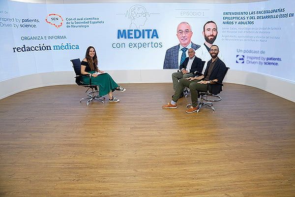 Instantes de la grabación del primer episodio de 'Medita con expertos'