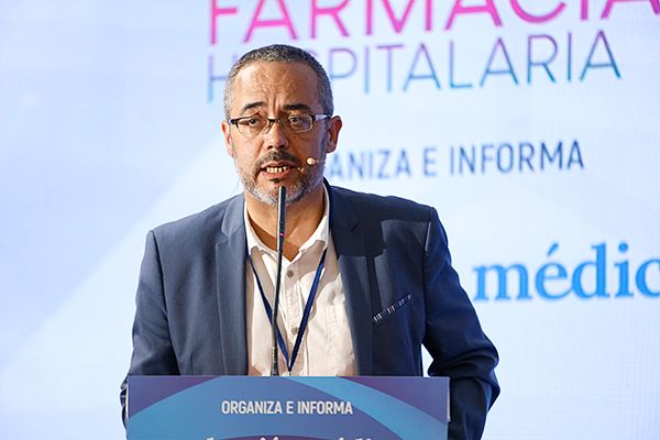  Ismael Escobar, delegado autonómico de la SEFH en la Comunidad de Madrid y jefe del Servicio de Farmacia del Hospital Infanta Leonor (Madrid).