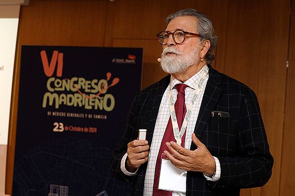 Antonio Torres, médico de Familia en el C.S. Cerro del Aire de Majadahonda (Madrid).