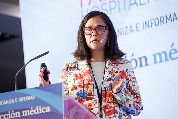 Esther Cobo, jefa del Área de Control de Medicamentos de la Agencia Española de Medicamentos y Productos Sanitarios (Aemps).