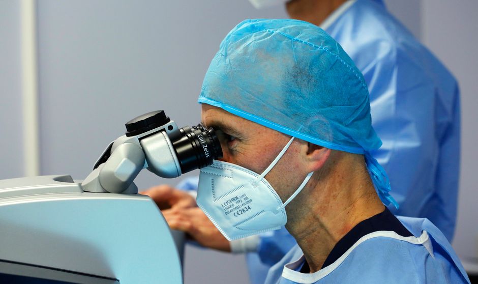 “Gracias a los últimos avances, las lentes intraoculares también ofrecen excelentes resultados a los pacientes previamente operados con cirugía refractiva láser”