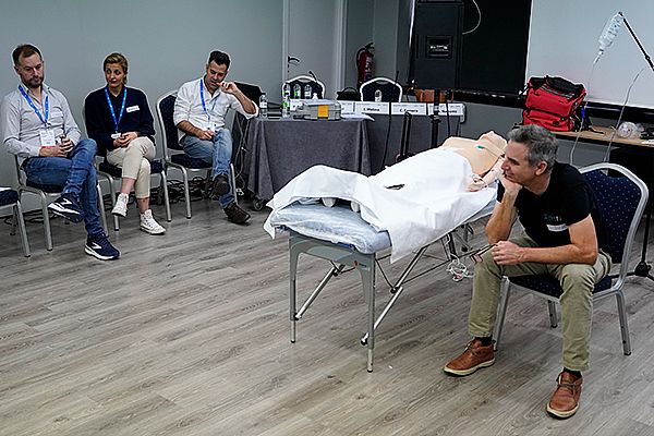 Uno de los momentos de la explicación del taller.