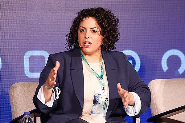 Laia Vilà, médica adjunta especialista en Oncología y jefa de la Unidad de Tumores Torácicos del Consorci Corporació Sanitària Parc Taulí.