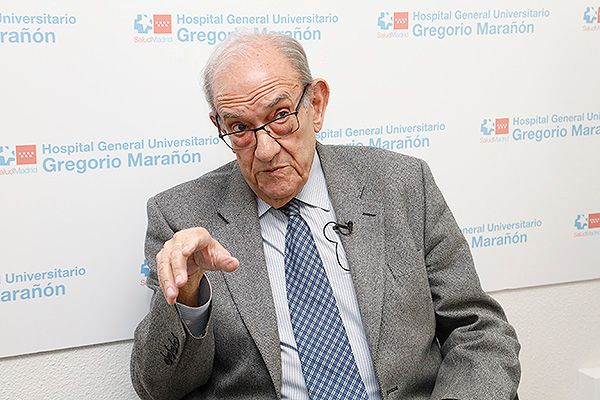Rafael Herranz, exjefe de Servicio de Oncología Radioterápica del Hospital General Universitario Gregorio Marañón, cuenta qué significó para él la comunicación tras lo ocurrido en Chernóbil.