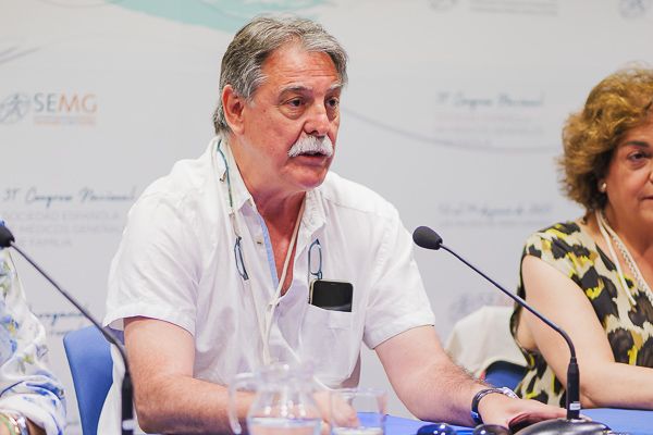 José Manuel Cucalón, médico de Familia y miembro del Grupo de Trabajo de Nutrición de la SEMG.