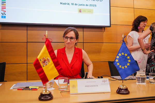 Mónica García, ministra de Sanidad.