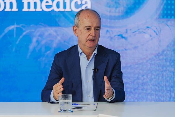Javier Mendicute, presidente de la Sociedad Española de Cirugía Ocular Implanto Refractiva (Secoir) y director médico de Miranza Begitek.