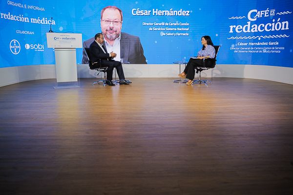 César Hernández repasa en el Café de Redacción las líneas estratégicas, presentes y futuras, de su Departamento. 