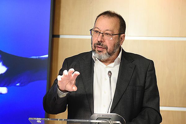 César Hernández, director general de Cartera Común de Servicios del SNS y Farmacia.