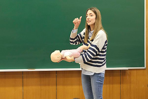 Beatriz Torres, responsable del Grupo de Residentes y Jóvenes Especialistas de la Sociedad Española de Médicos Generales y de Familia (SEMG).