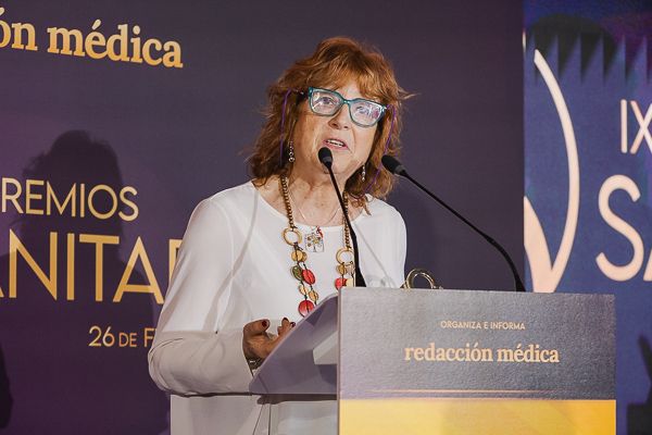 Rosa Magallón Botaya, primera catedrática de Medicina de Familia en España (Universidad de Zaragoza).