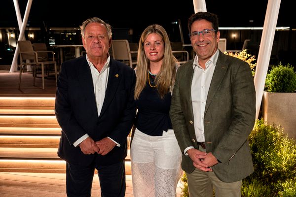 Julio Ancochea, Alicia Batlle y Sergio García Ferrer.