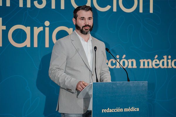Koldo Berganzo, director de Asistencia Sanitaria y miembro del Consejo Vaco de Atención Sociosanitaria de Osakidetza.