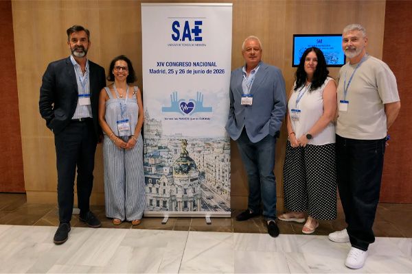 Jorge Santurio, vicesecretario y secretario de Finanzas; Marta Miranda, secretaria de Organización y Comunicación; Cristóbal Arjona, secretario general; Begoña Ruiz, secretaria de Acción Sindical, y Serafín Pintor, secretario de Acción Social.