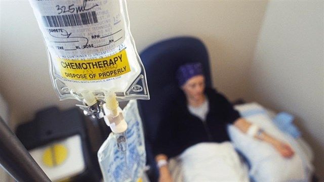  Los vasos creados por angiogénesis suelen presentar malformaciones que impiden la llegada de los antineoplásicos.